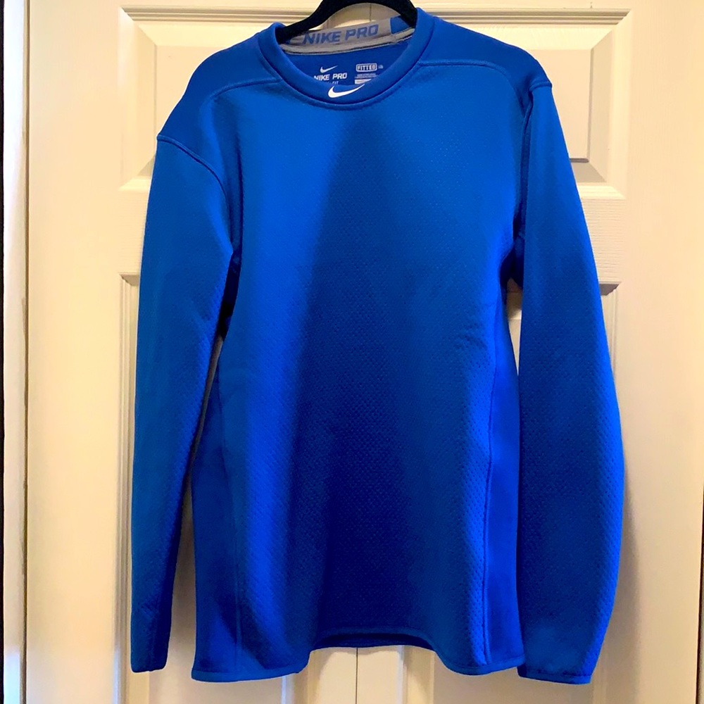 Nike Pro. Dri-fit. Fitted. Royal blue.